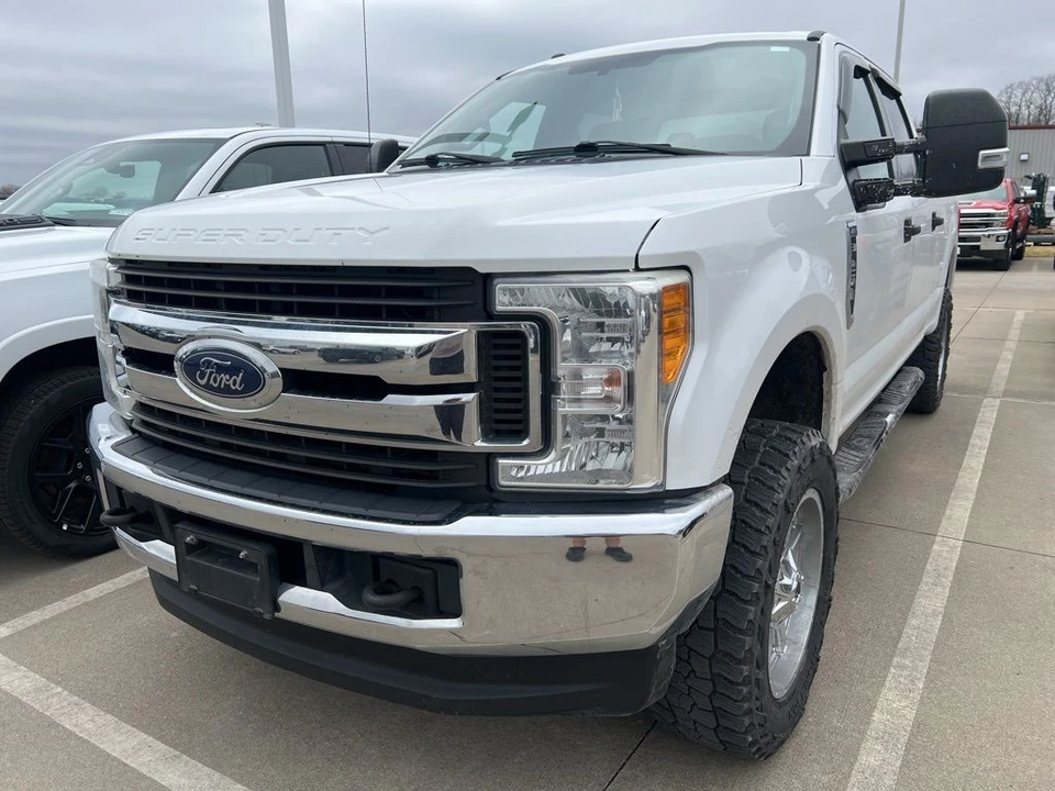 2017 Ford Super Duty 4th Gen - Image 6 of 12
