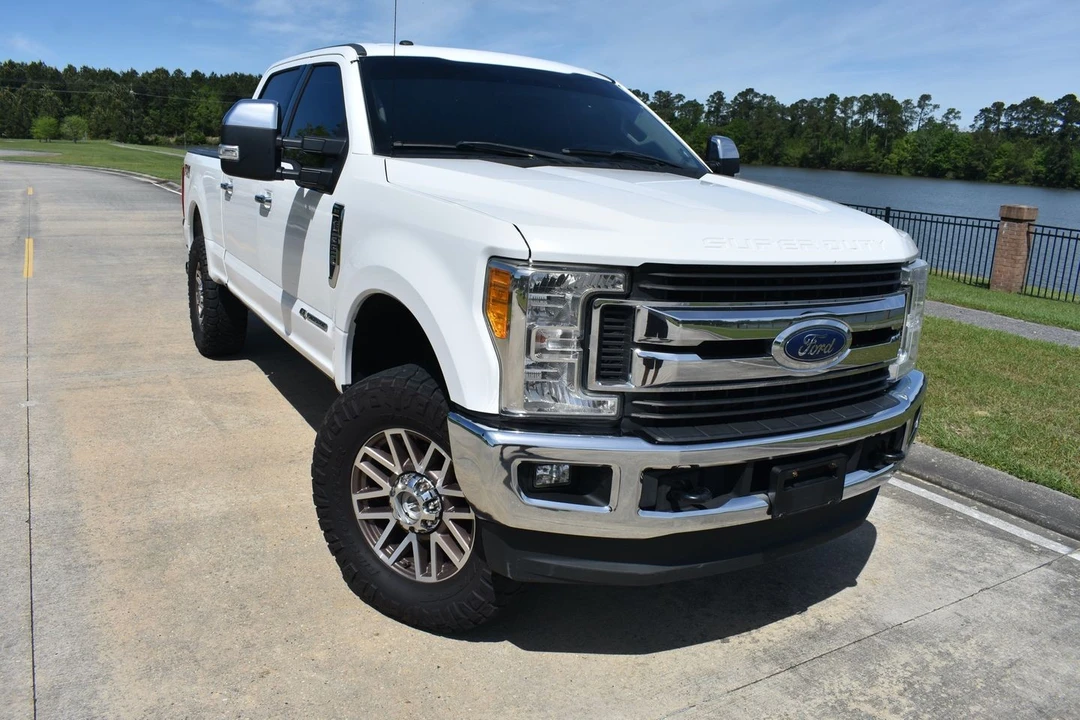 2017 Ford Super Duty 4th Gen - Image 2 of 21