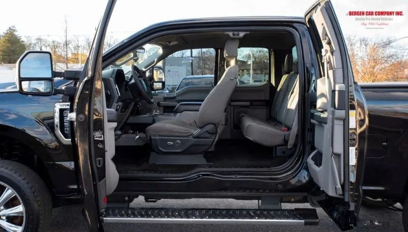 2017 Ford Super Duty 4th Gen - Image 9 of 12