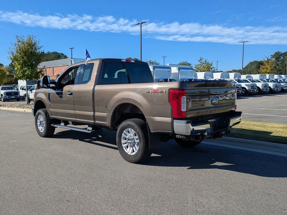 2017 Ford Super Duty 3rd Gen - Image 6 of 12