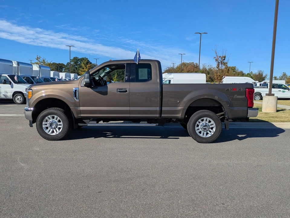 2017 Ford Super Duty 3rd Gen - Image 7 of 12