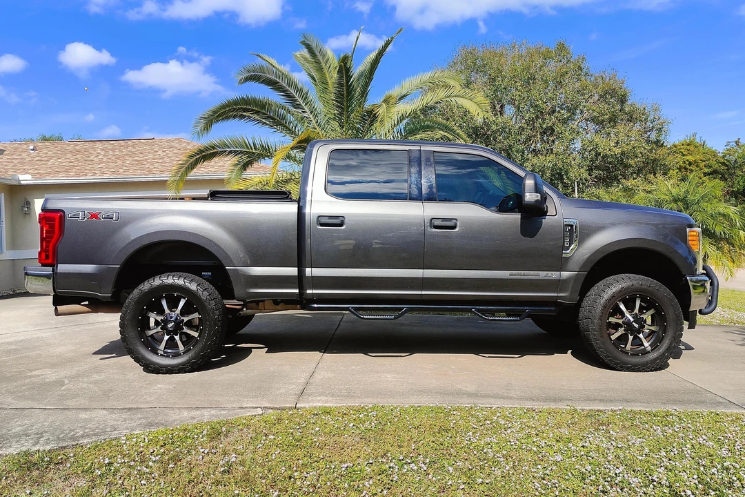 2017 Ford Super Duty 4th Gen - Image 3 of 31