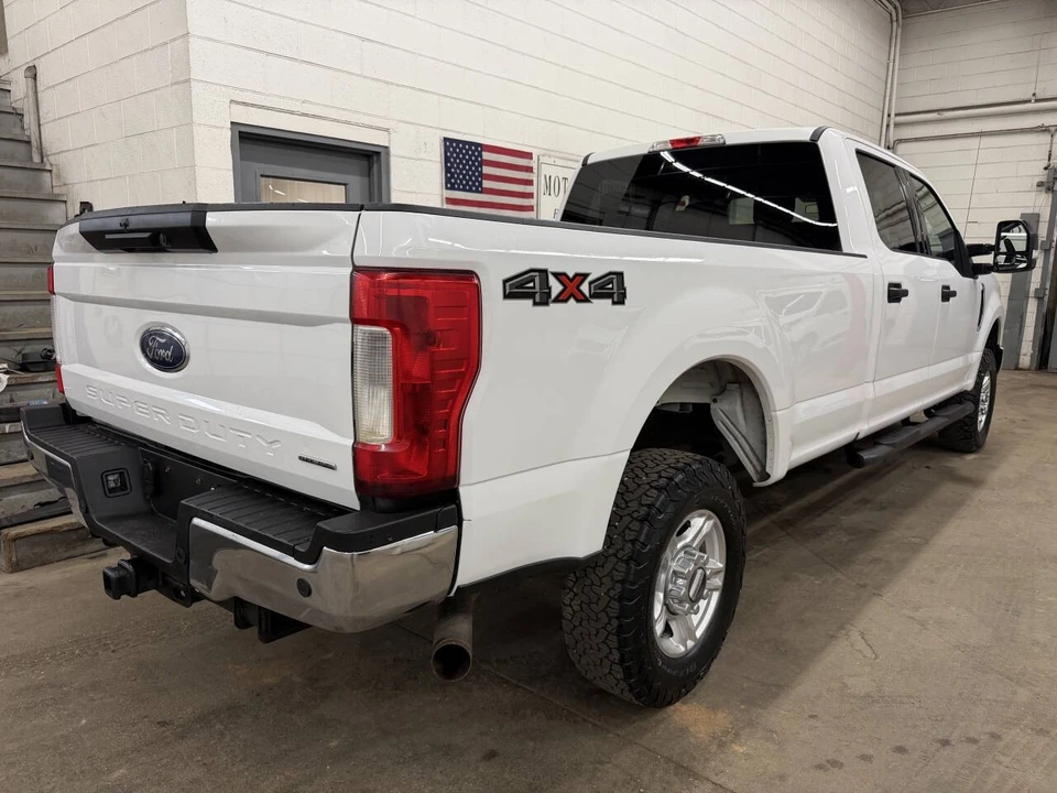 2017 Ford Super Duty 4th Gen - Image 2 of 12