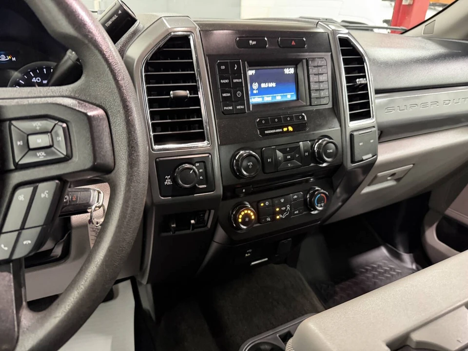 2017 Ford Super Duty 4th Gen - Image 18 of 21