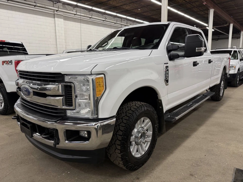 2017 Ford Super Duty 4th Gen - Image 2 of 12