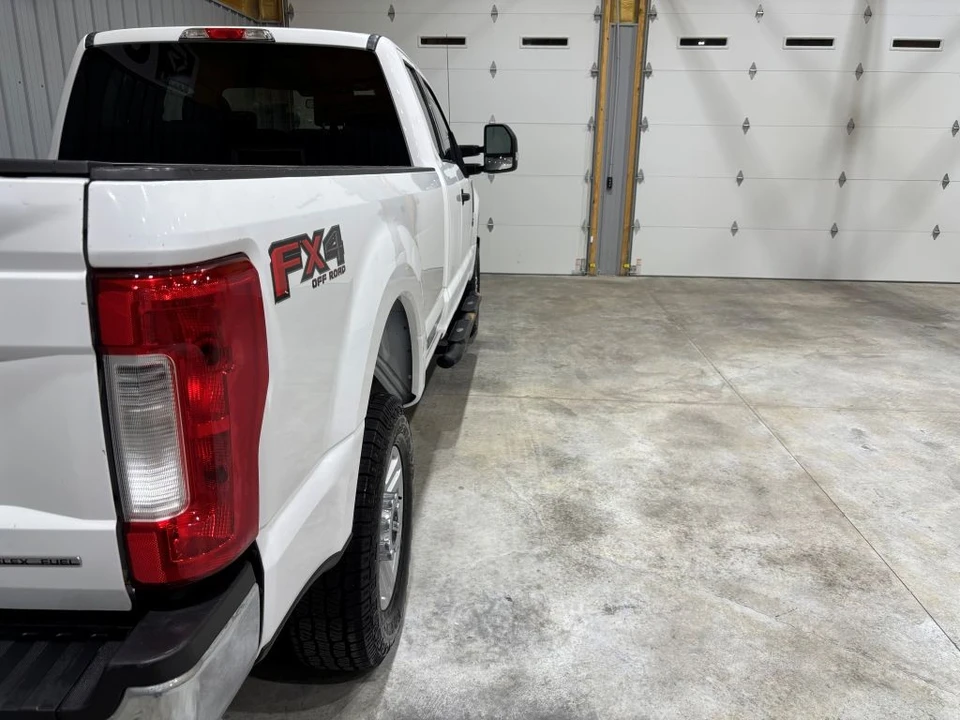 2017 Ford Super Duty 4th Gen - Image 10 of 21