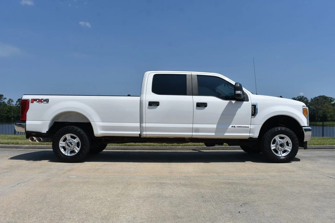 2017 Ford Super Duty 4th Gen - Image 3 of 21