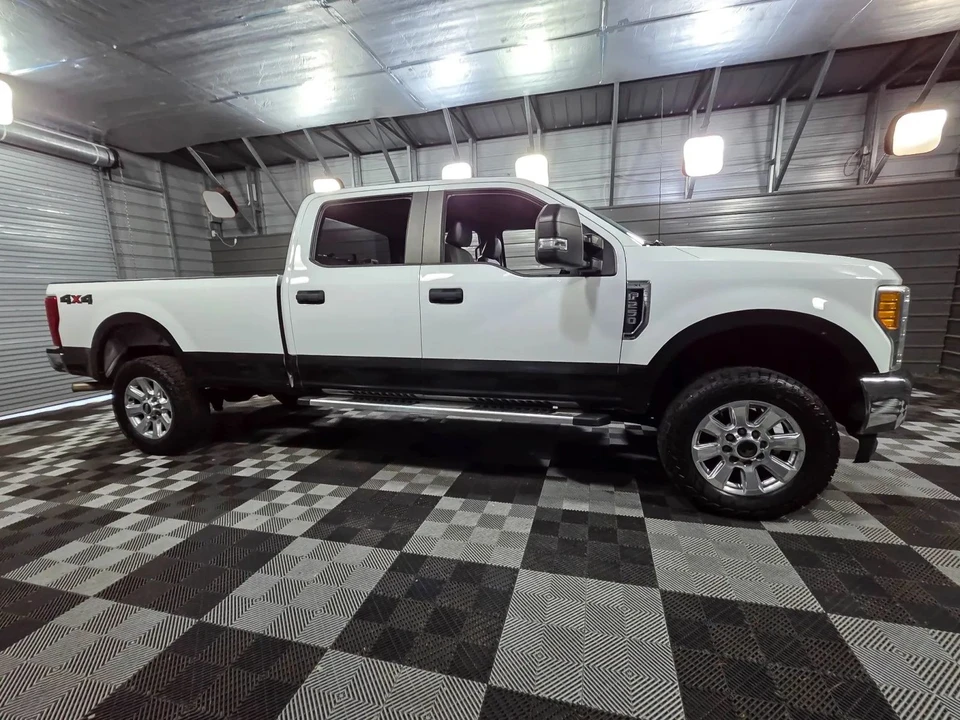 2017 Ford Super Duty 4th Gen - Image 9 of 12