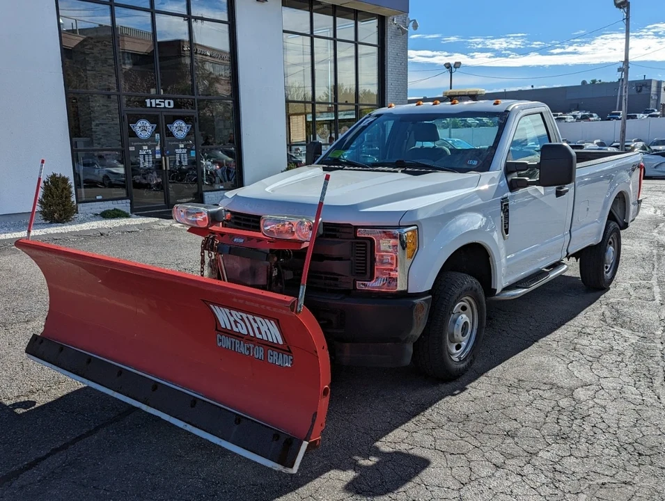 2017 Ford Super Duty 4th Gen - Image 2 of 5