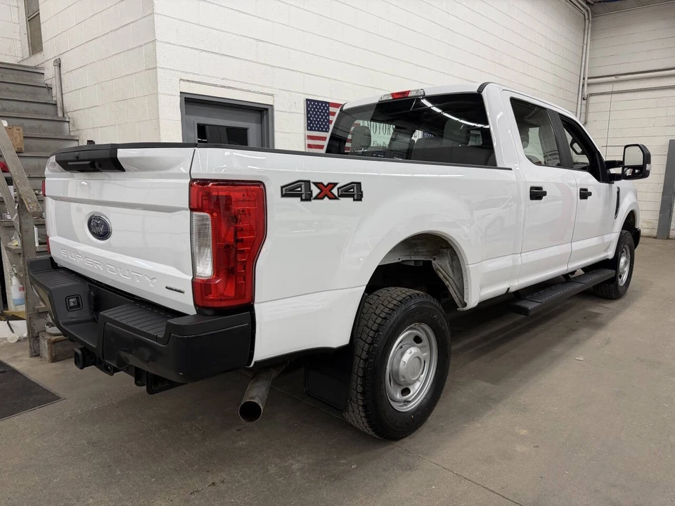 2017 Ford Super Duty 4th Gen - Image 2 of 12
