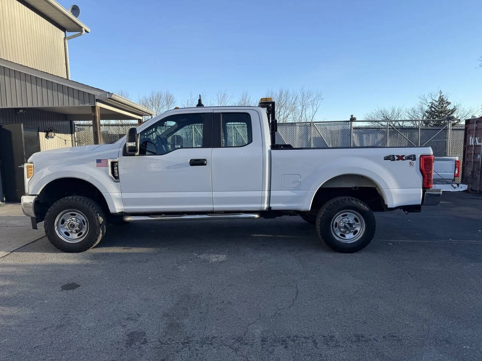 2017 Ford Super Duty 4th Gen - Image 4 of 16