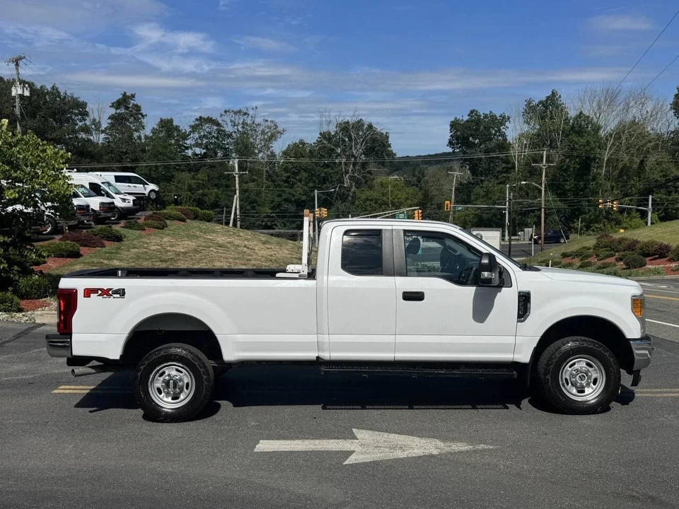 2017 Ford Super Duty 4th Gen - Image 8 of 12