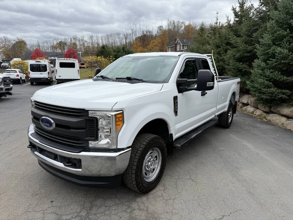 2017 Ford Super Duty 3rd Gen - Image 3 of 12