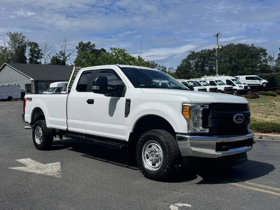 2017 Ford Super Duty 4th Gen - Image 5 of 12
