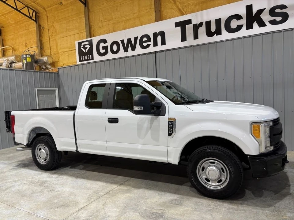 2017 Ford Super Duty 4th Gen - Image 3 of 21