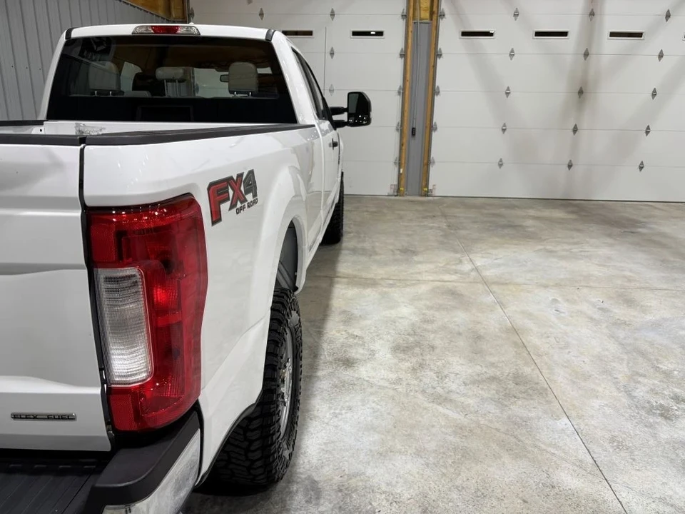 2017 Ford Super Duty 4th Gen - Image 10 of 21