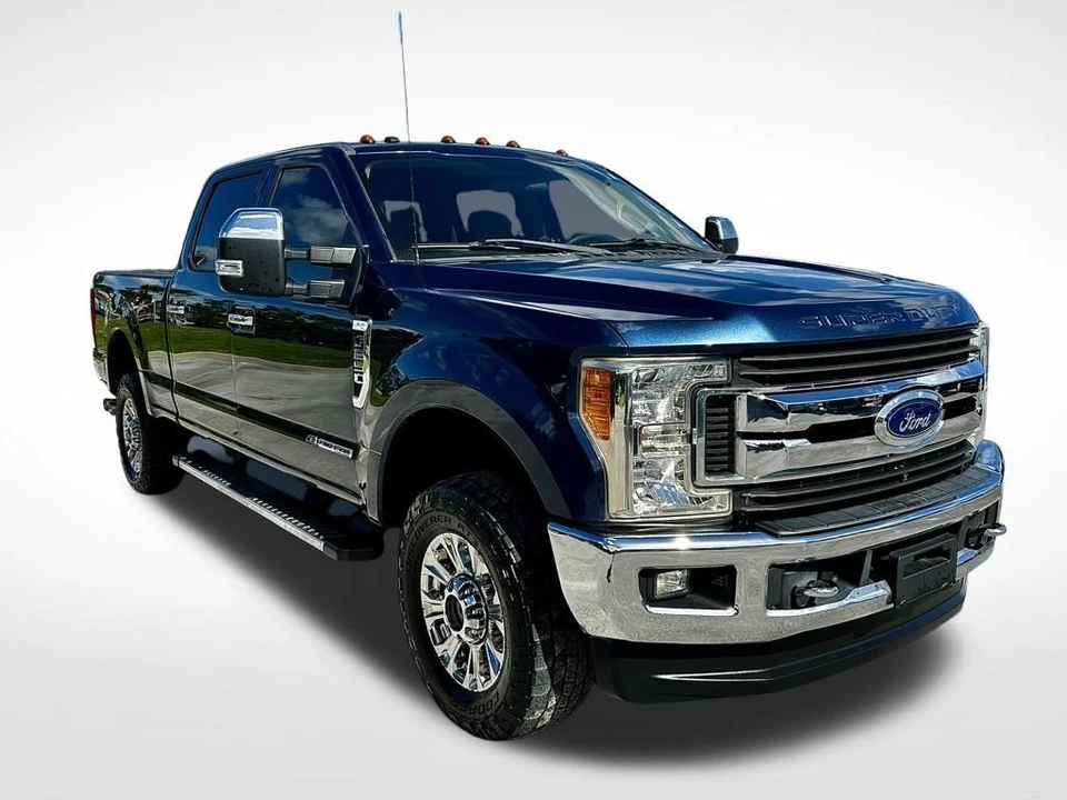 2017 Ford Super Duty 4th Gen - Image 2 of 12
