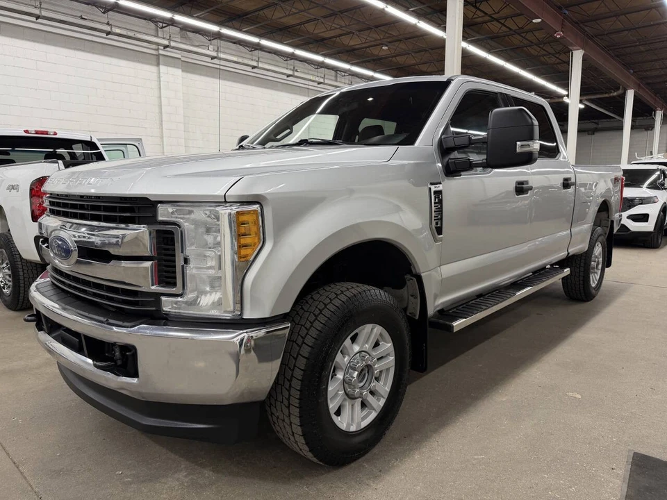 2017 Ford Super Duty 4th Gen - Image 3 of 12