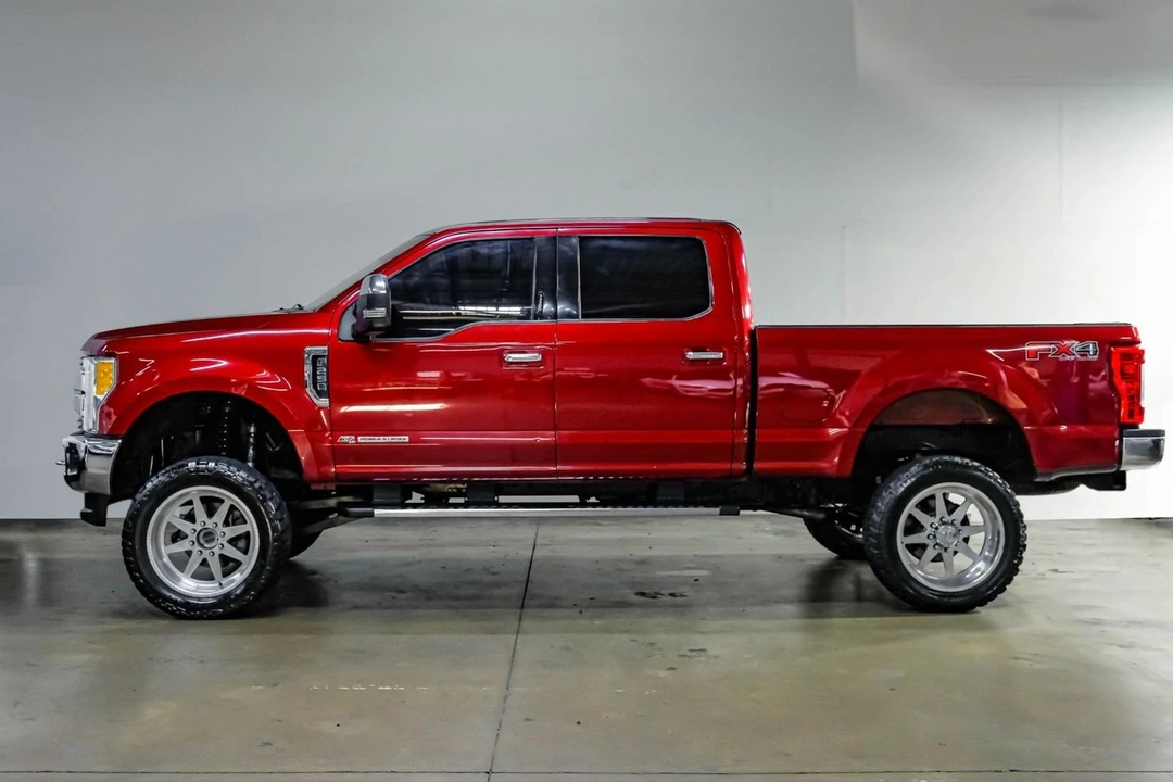 2017 Ford Super Duty 4th Gen - Image 15 of 31