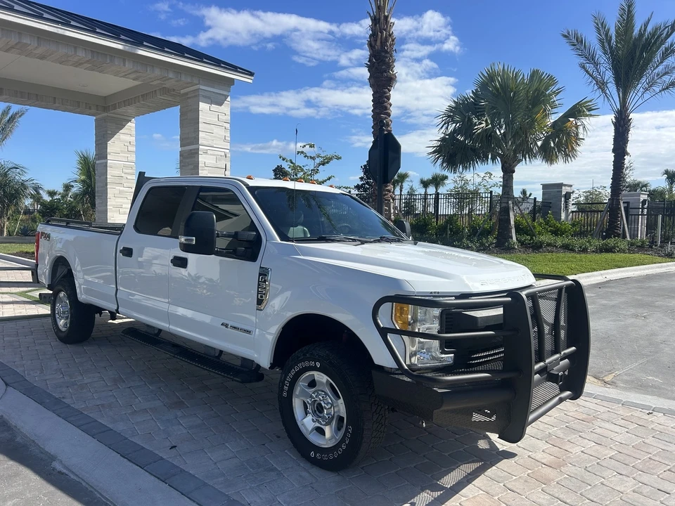 2017 Ford Super Duty 4th Gen - Image 2 of 21
