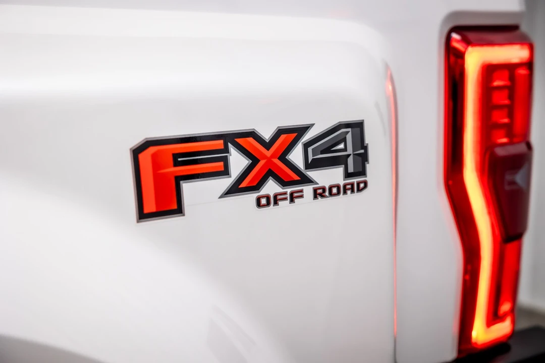 2017 Ford Super Duty 4th Gen - Image 15 of 21