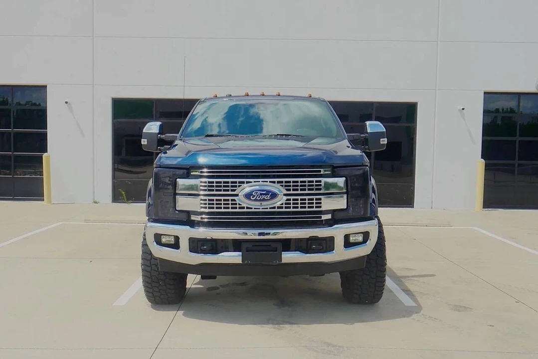 2017 Ford Super Duty 4th Gen - Image 2 of 12