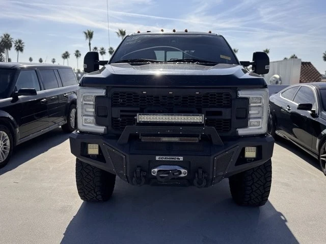 2017 Ford Super Duty 3rd Gen - Image 2 of 3