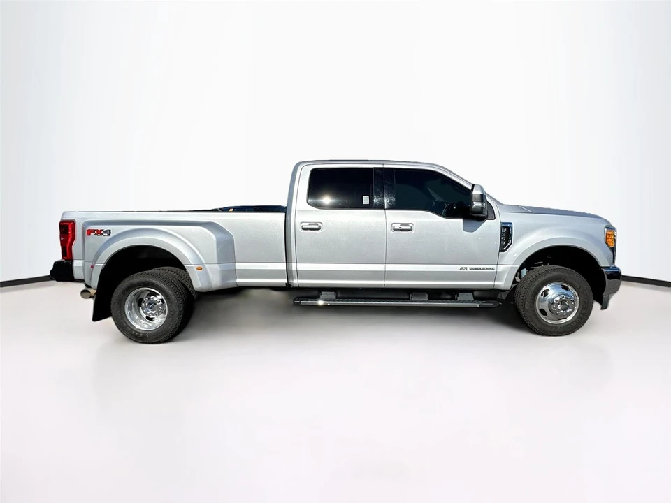 2017 Ford Super Duty 4th Gen - Image 15 of 15