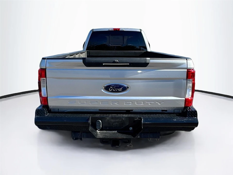2017 Ford Super Duty 4th Gen - Image 13 of 15