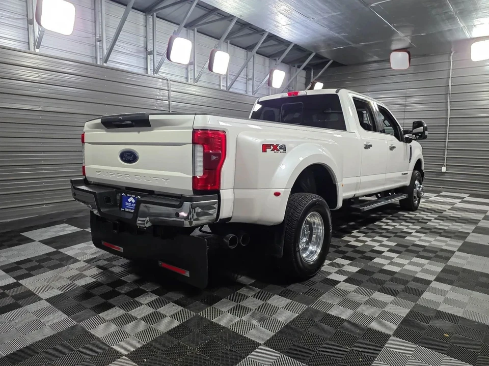2017 Ford Super Duty 4th Gen - Image 5 of 12