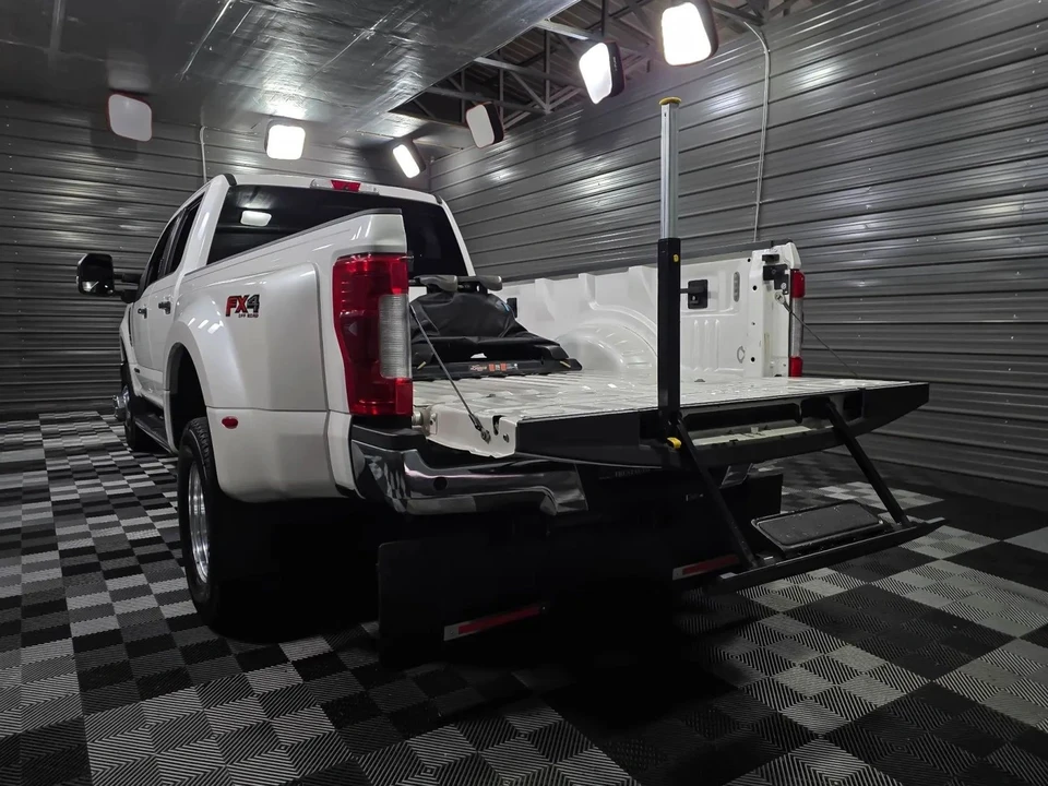 2017 Ford Super Duty 4th Gen - Image 12 of 12