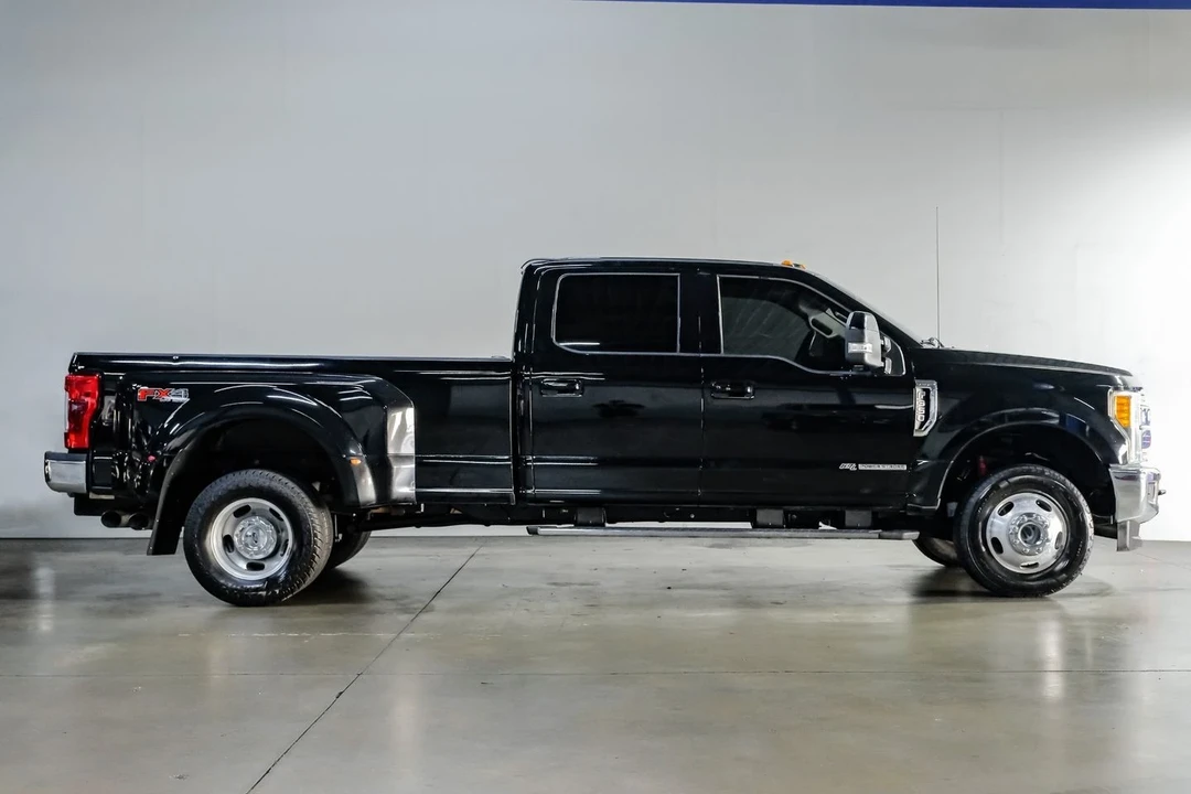 2017 Ford Super Duty 4th Gen - Image 11 of 12