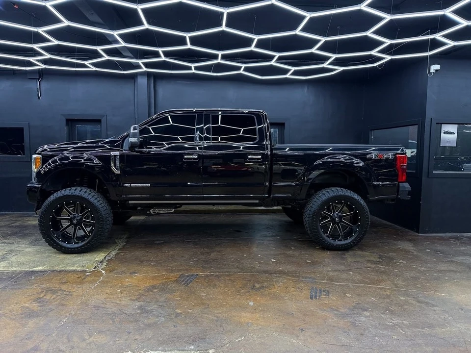 2017 Ford Super Duty 4th Gen - Image 5 of 12