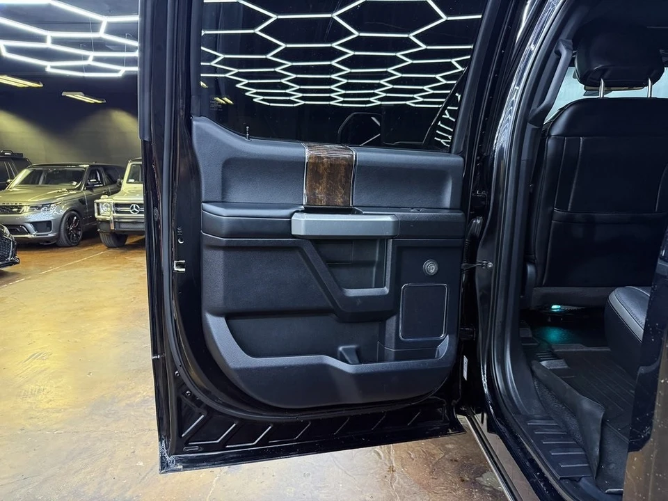 2017 Ford Super Duty 3rd Gen - Image 19 of 21