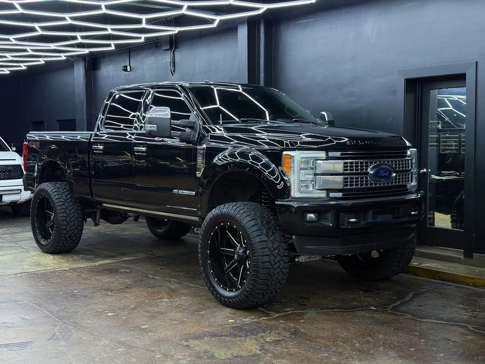 2017 Ford Super Duty 4th Gen - Image 11 of 12