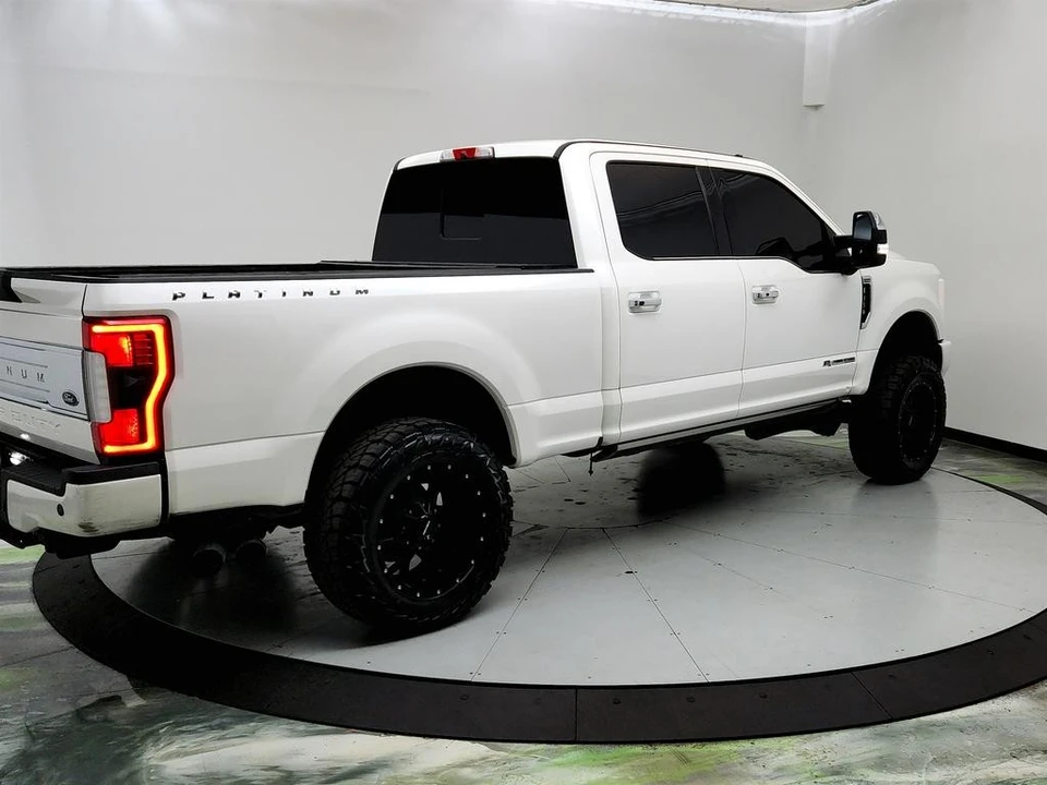 2017 Ford Super Duty 4th Gen - Image 5 of 12