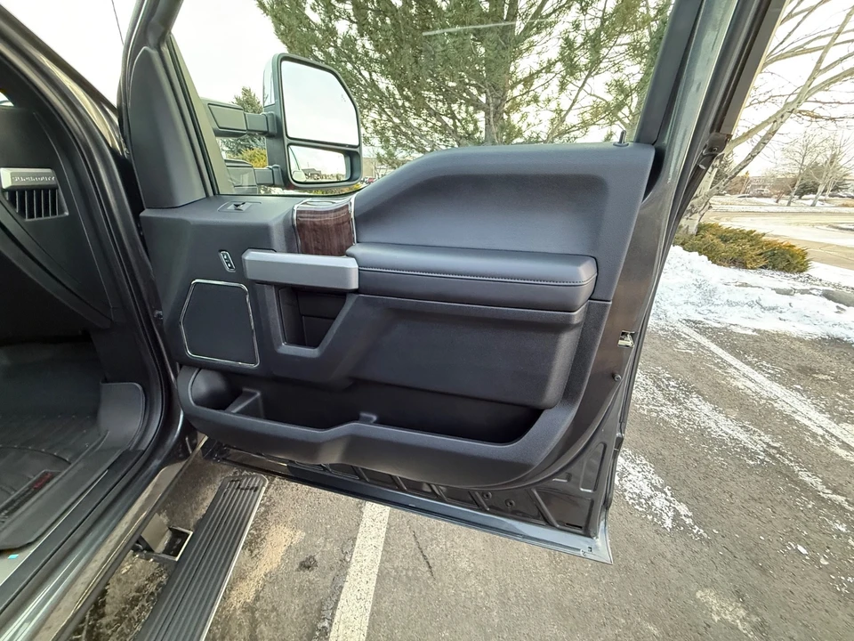 2017 Ford Super Duty 4th Gen - Image 15 of 21