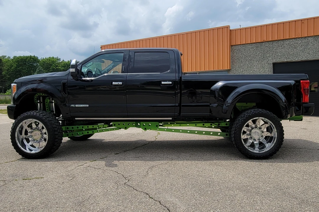 2017 Ford Super Duty 4th Gen - Image 8 of 31