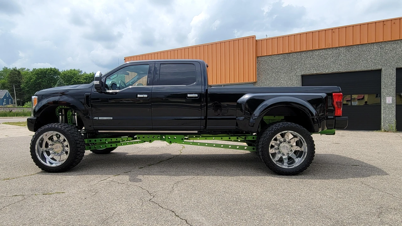 2017 Ford Super Duty 4th Gen - Image 7 of 31