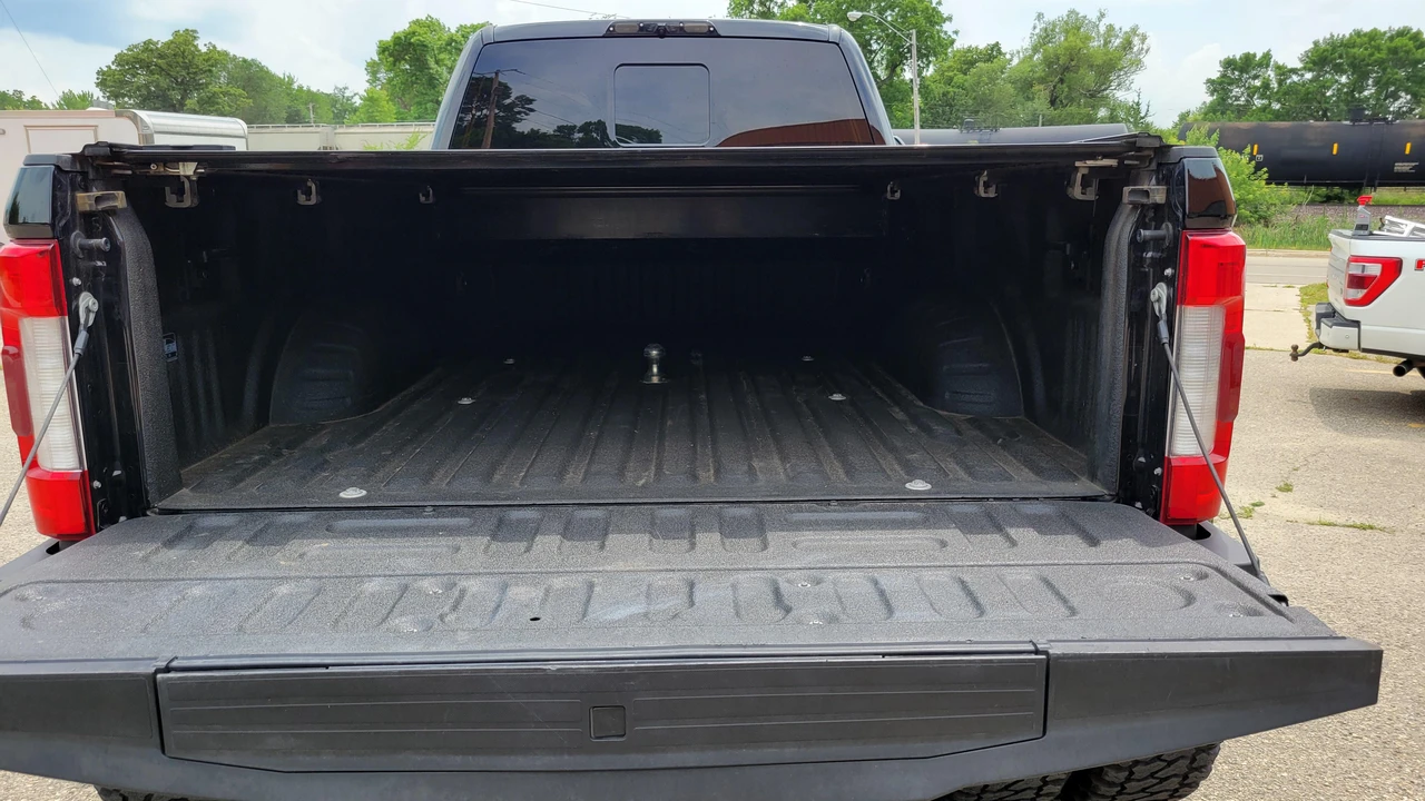 2017 Ford Super Duty 4th Gen - Image 22 of 31