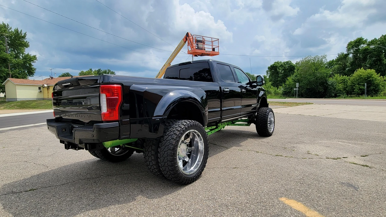 2017 Ford Super Duty 4th Gen - Image 13 of 31