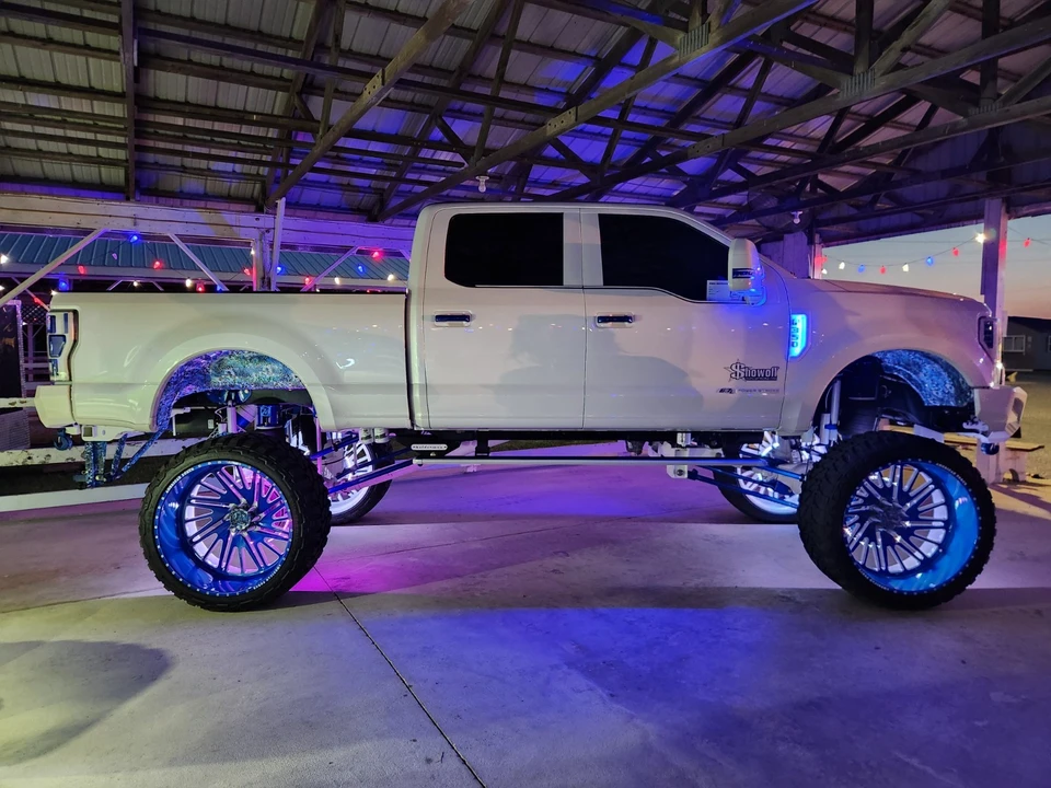 2017 Ford Super Duty 4th Gen - Image 3 of 31