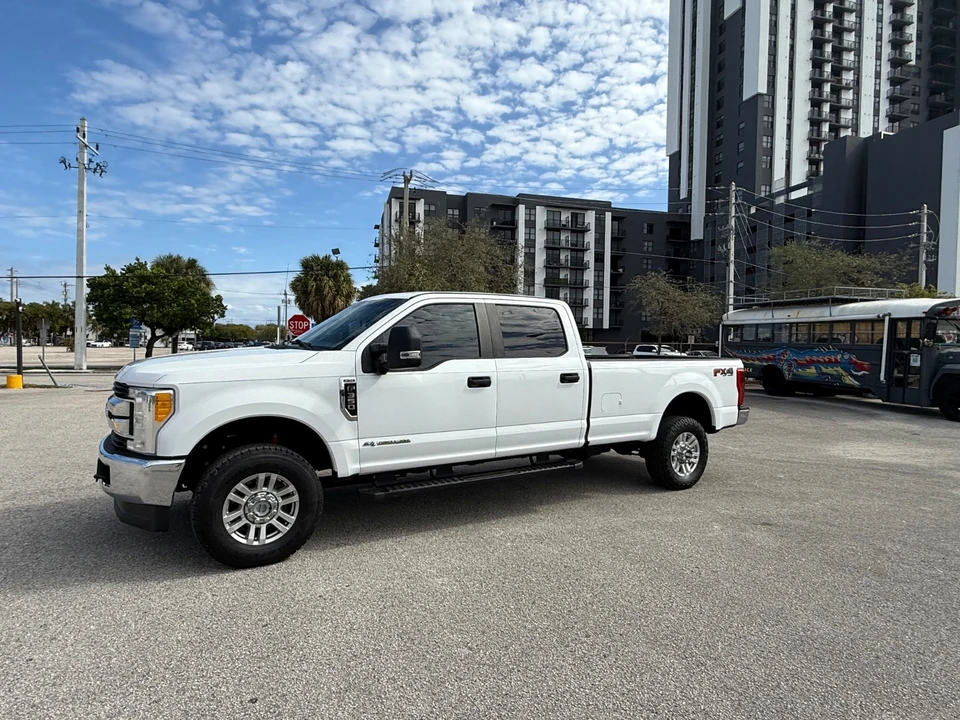 2017 Ford Super Duty 4th Gen - Image 19 of 21