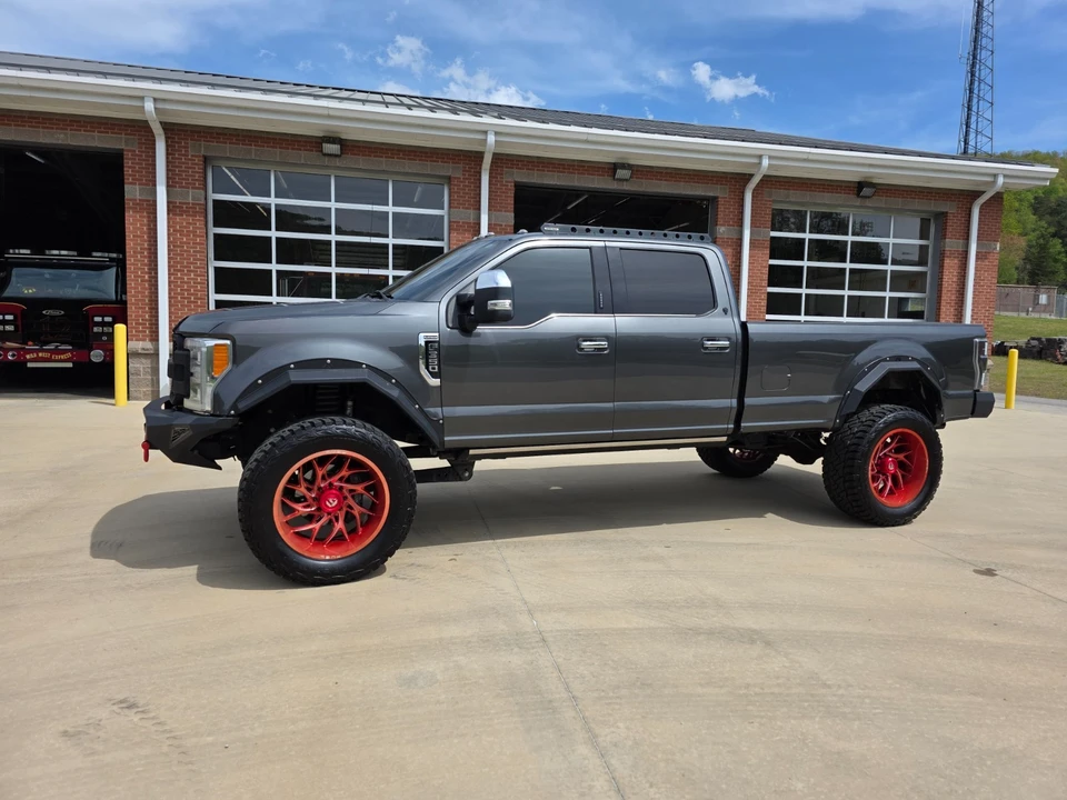 2017 Ford Super Duty 4th Gen - Image 4 of 21