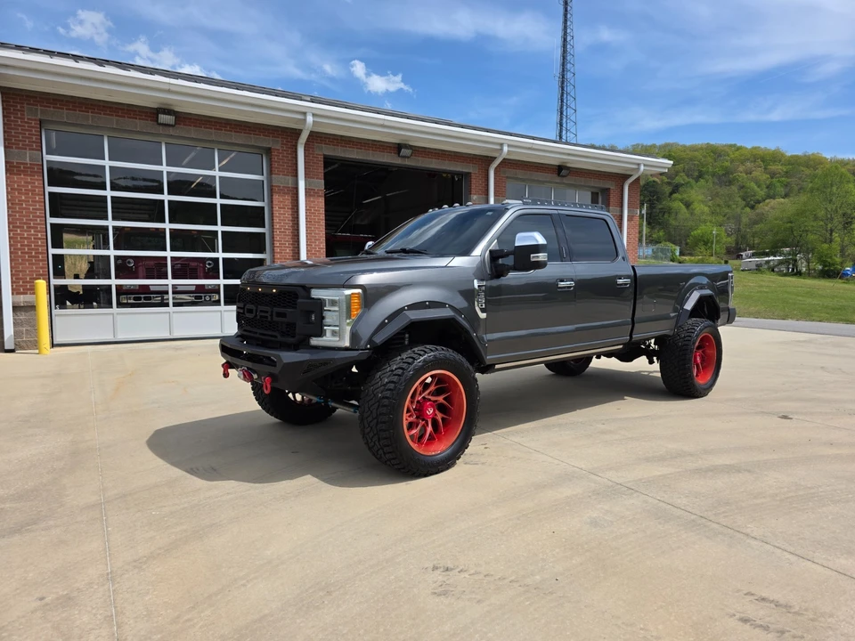2017 Ford Super Duty 4th Gen - Image 5 of 21