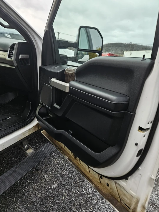 2017 Ford Super Duty 4th Gen - Image 14 of 21