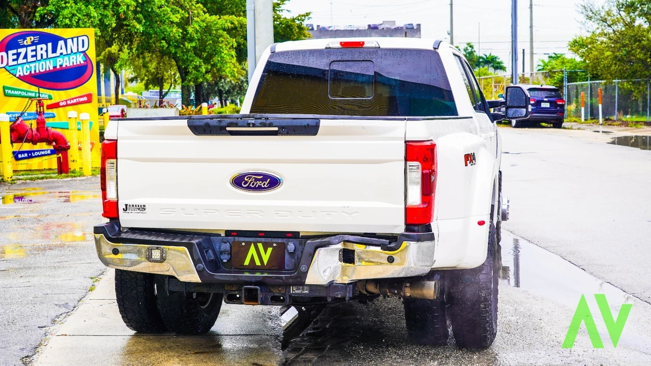 2017 Ford Super Duty 3rd Gen - Image 5 of 21