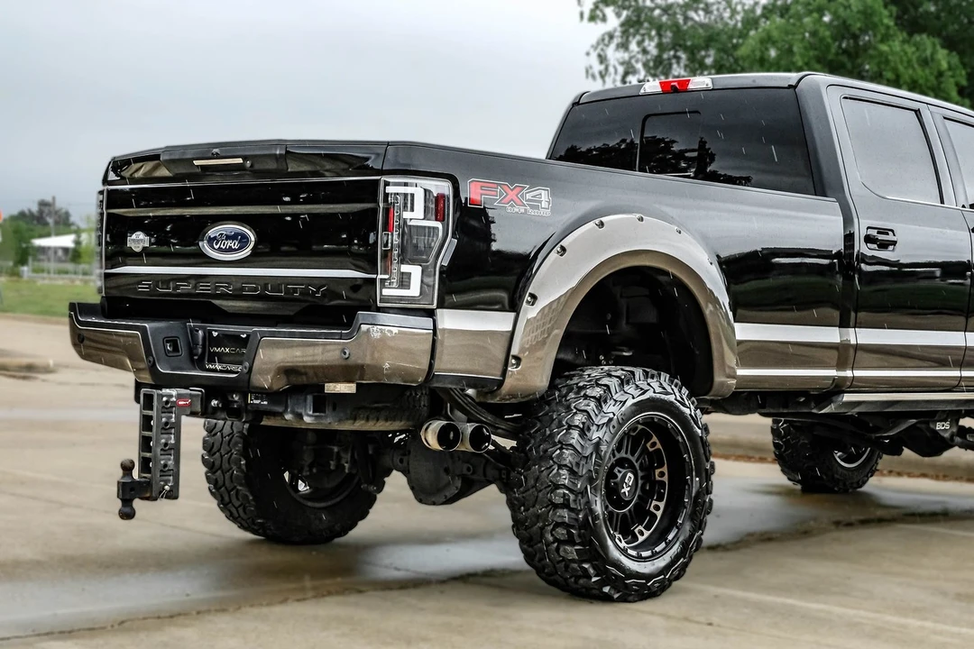 2017 Ford Super Duty 4th Gen - Image 15 of 31