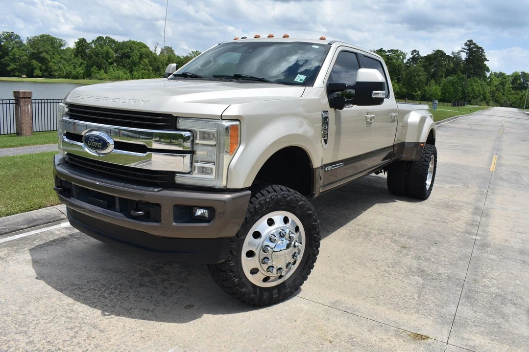 2017 Ford Super Duty 4th Gen - Image 4 of 19