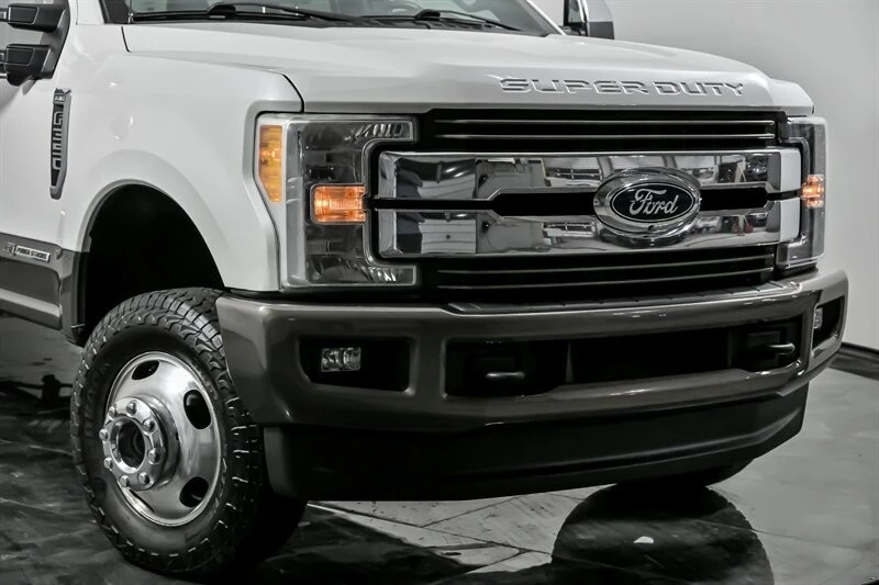 2017 Ford Super Duty 4th Gen - Image 2 of 21